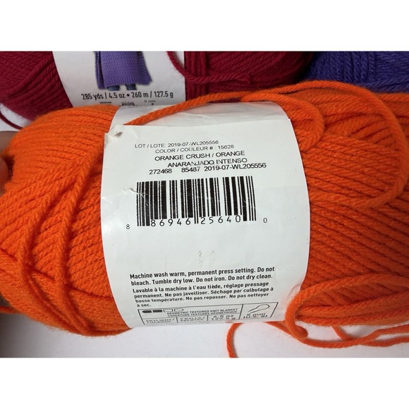Loops & Threads Impeccable Yarn 4.5 Oz Lot of 5 Red Orange Purple - Picture 4 of 6
